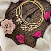 Vriksham Floral Grace Moggapu Gold Chain-White Red-G19580